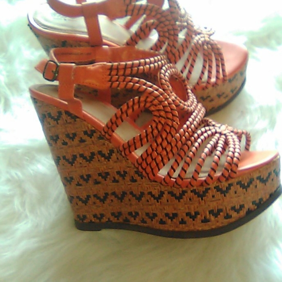 Mossimo shoes - Picture 4 of 7